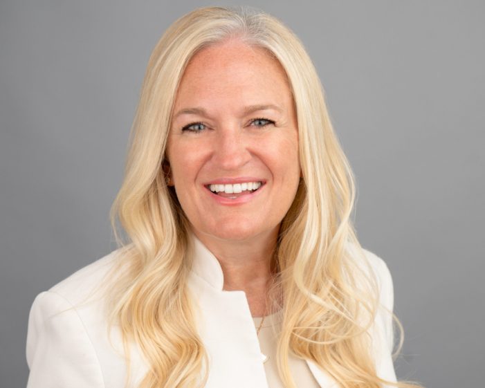 OMNICOM PR GROUP (OPRG) NAMES JILLIAN JANACZEK CEO OF PORTER NOVELLI